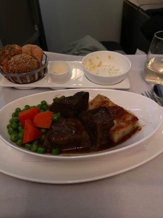 I had the beef and to be honest it felt a bit gelatinous so I didn’t eat much. I hadn’t been that hungry anyway. My husband loved the chicken but his neighbour thought it awful! We neither had puddings.  Nor did we have any breakfast. Great crew and a smooth flight.