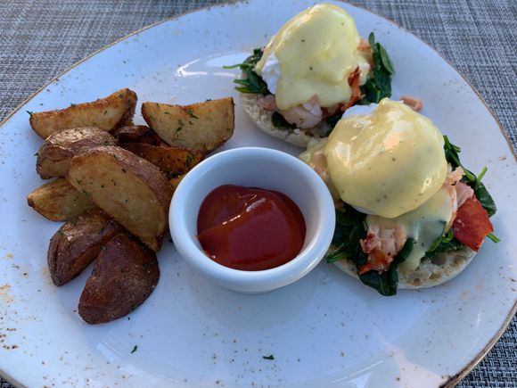 Lobster eggs Benedict for breakfast. Great combo. 