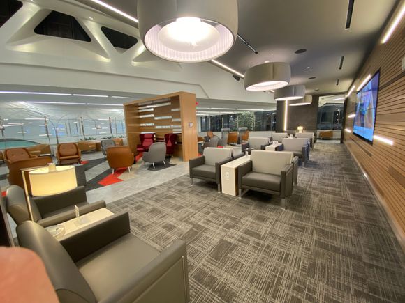 Seating area near entrance