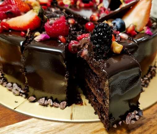 Chocolate fudge cake