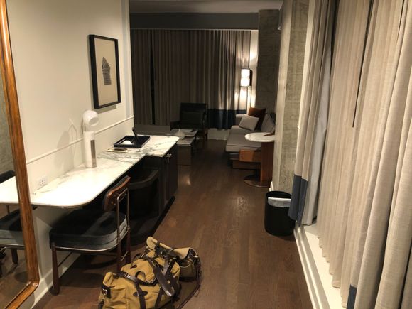 Junior suite entrance 