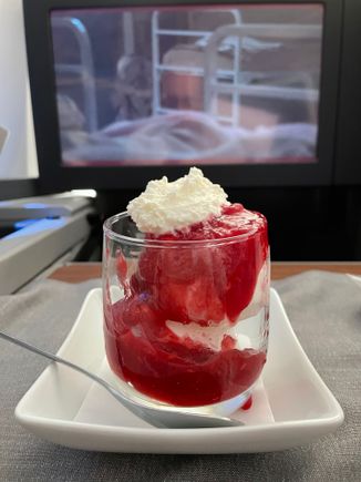 Flagship sundae