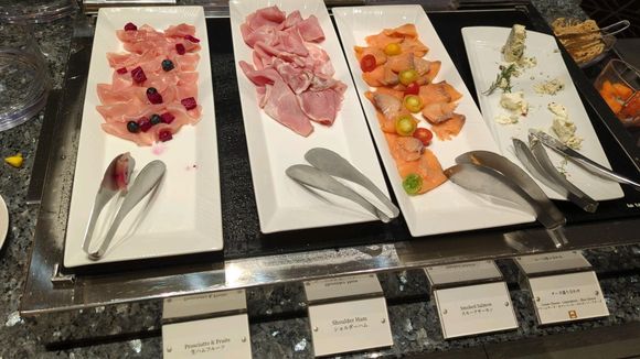Regency Club Lounge Breakfast - Buffet
