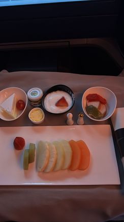 1. Meal SIN - IST (1/2)