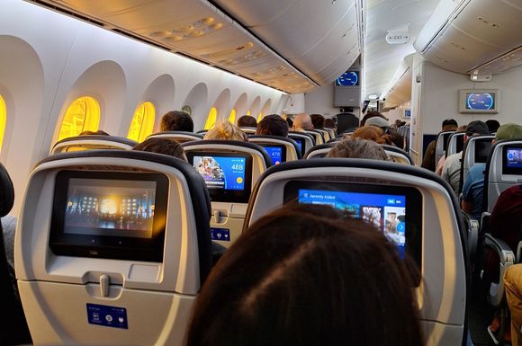 The flight up to SF took around 13 hours & was very smooth apart from when passing through the tropics.  Seat belts sign was going on & off but just light turbulence.  Crew was excellent.  Food was good too.  