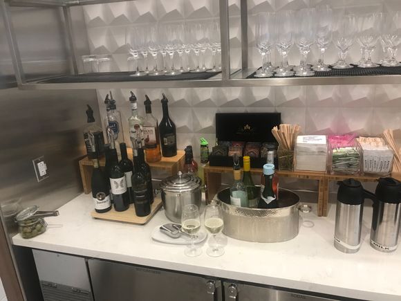 Self.service bar