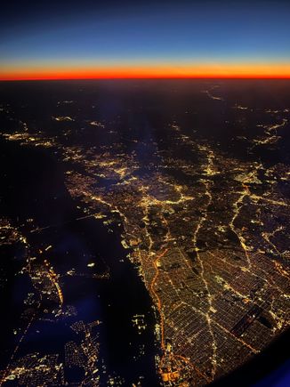 STL  at dusk - AS787 1/29