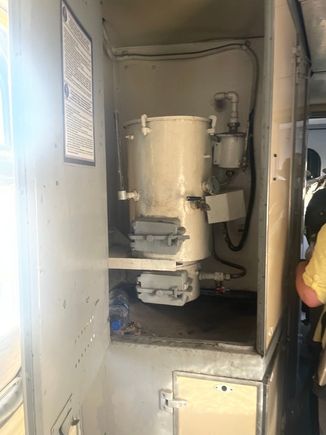 Hot water heater