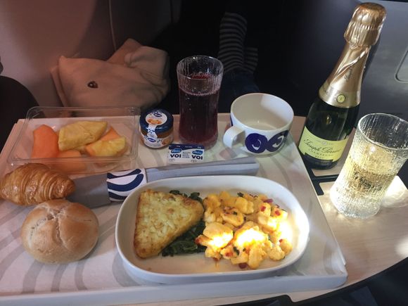 My first flight with newly refurbished plane and it looks very nice and ok for sitting.
Flight arrived in time to Heathrow but passenger bridge didn’t work and had to wait 55mins for stairs 