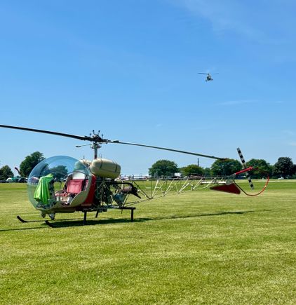 N666SM, Bell 47G-3B-1 owned by Leading Edge Helicopter Service Inc. Affectionately known as “Satan’s Mother” 😬