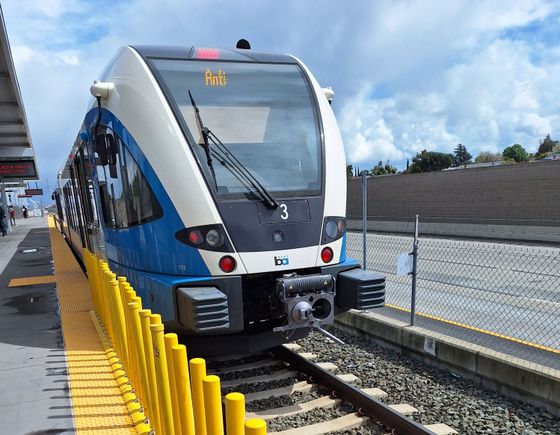 This is the diesel eBART train that goes on to Antioch.  These trains are also used in Europe and run on a narrower gauge than the BART trains.  This was done to save a whole lot of $$!  The trains are timed so you can walk off one train and straight onto another.  You might have to wait a few minutes if the BART train is delayed.