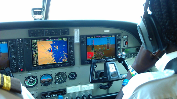 Red arrow show airport location.
