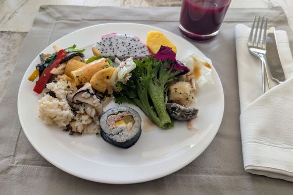 A bit of an odd choice of mine -- was in a rush that day.
