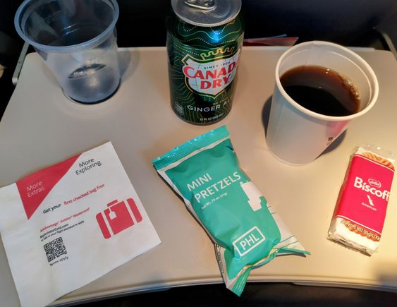 This is the free catering offered on the Republic Airways flight to Oklahoma City, which I thought was quite good 