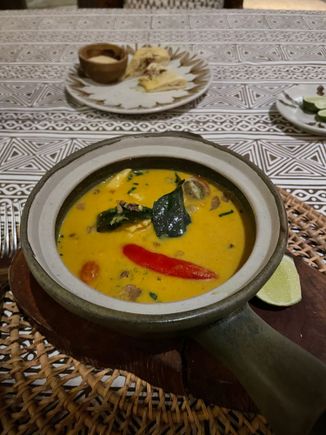 Seafood curry.