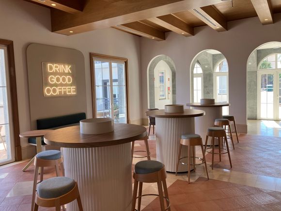 coffee shop