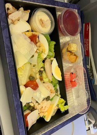 ARN-AMS, fairly normal catering, offered 1 white wine mini bottle and 1 red mini bottle