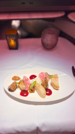 Scallops with sweet berry and figs: abit weird, 