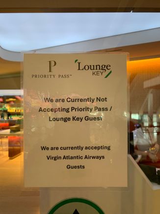 Posted at 15:45 on the door 