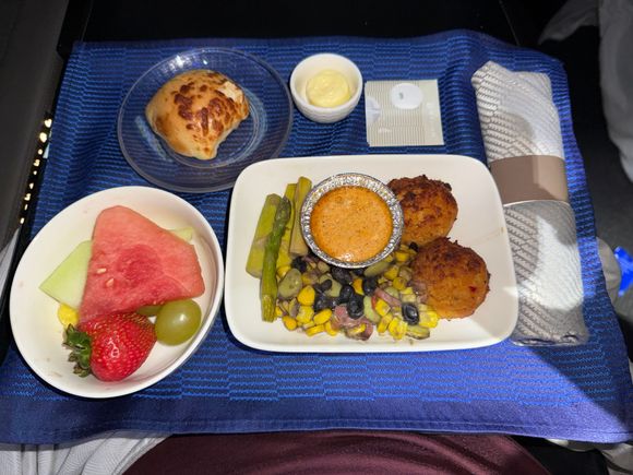 Pre-arrival meal — Maryland crab cakes were pretty good, I'd say.