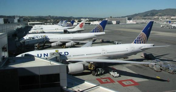 United and Air China Planes Parked at SFO International Terminal G Gates