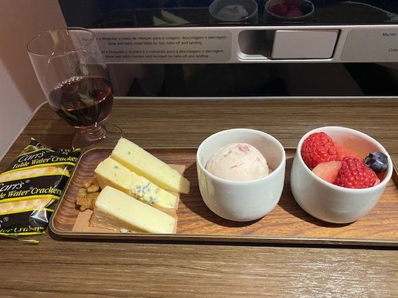 Dessert Trip EWR-LIS