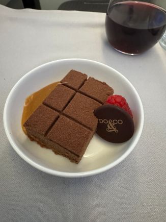 Chocolate and hazelnut praline bar