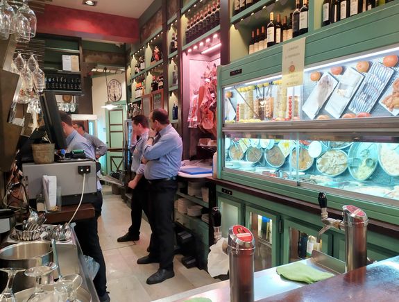 La Bodega de la Alfalfa in Seville 