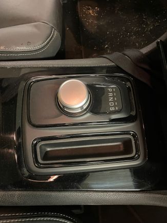 Transmission - if you are used to like iDrive, it can be a bit confusing to drive and instinctively think a knob is used to control the screen.  