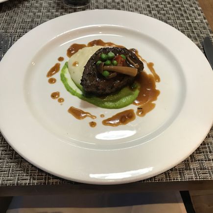 Filet Mignon, tasted pretty good for a lounge.