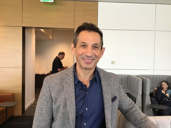 Met Ben today in D lounge. Had a very nice chat with him. He graciously allowed me to take his pic for FT. He says they do read FT and keep up with our forum.