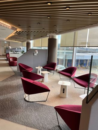 Frequent Flyer lounge