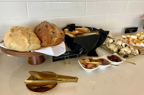 Evening offering at the Club Lounge