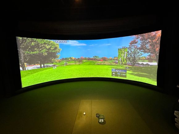 Getting in 18 at the PGA Lounge. :) 