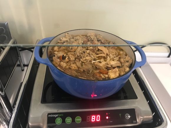 Hot dishes labelled "chicken" and "beef", both bland casserole type dishes with reasonable quality meat.