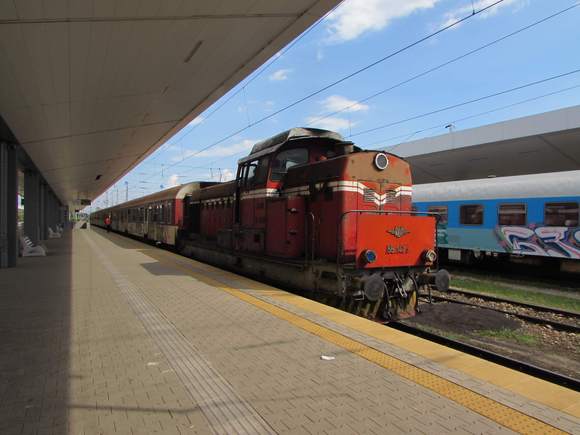 A little engine to shunt around the coaches