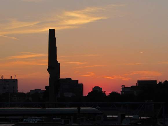 The sun set at about nine pm IIRC