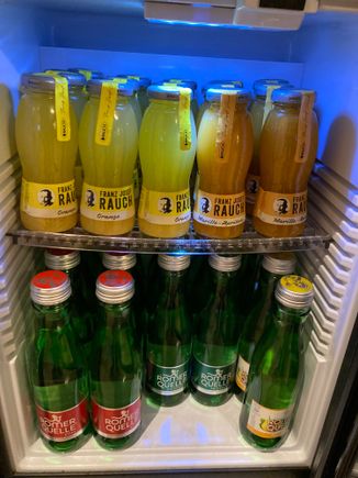 Softdrinks cabinet 