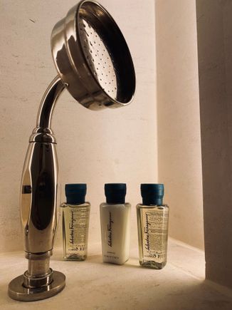 Salvatore Ferragamo amenities