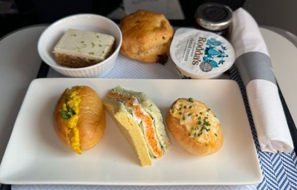 Vegetarian Afternoon tea option.