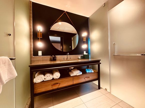 Modern bathroom 