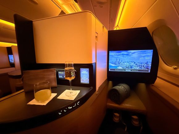 Business Class on EY A380