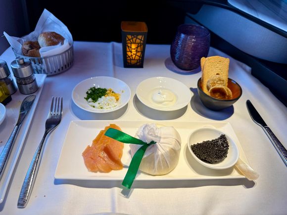 Standard J caviar service