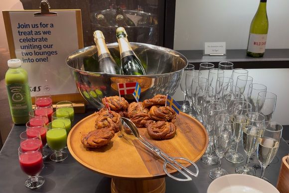 The 2 lounges officially turns into 1 today ;