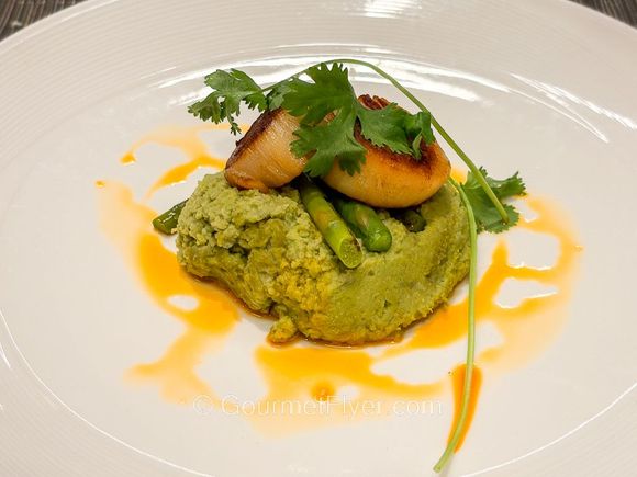 The scallops were delicious, although the portion was a bit more. But since I already pre-ordered dinner on board, this was a perfect app to enjoy a glass of wine.