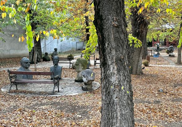 Fascinating little park full of head