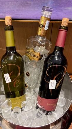 Chardonnay, Vodka, red wine (they also had sarbast beer, cherry and apple juice, coffee, tea)