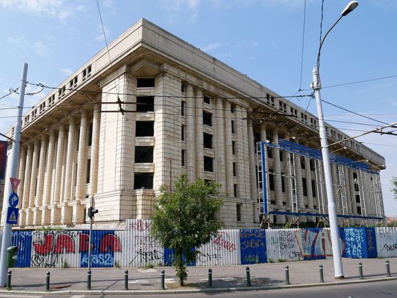 Abandoned Government construction. 