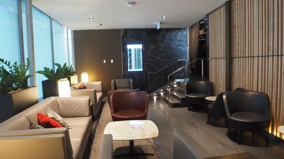 Signature Lounge YYZ