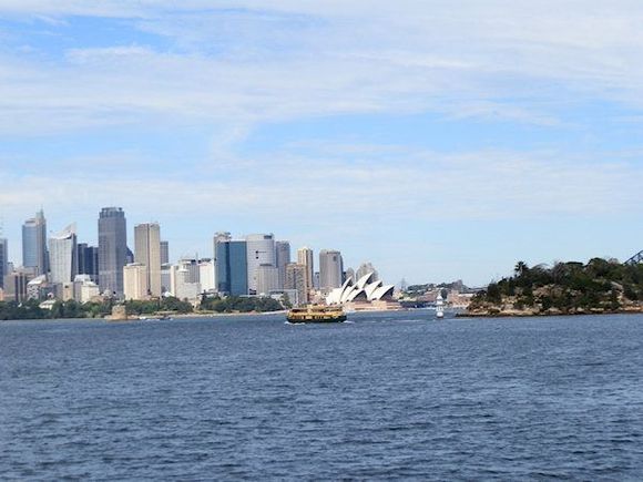 View on Sydney from the ferry to Taronga zoo